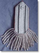 epaulet9.jpg (35985 bytes)