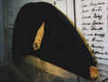 navyhat.jpg (41741 bytes)